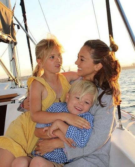 2 Hour Shared Sunset Sail in San Diego on a 35ft Yacht - Image 6