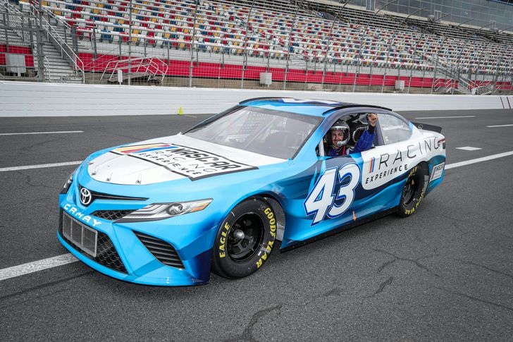 NASCAR Ride Along - Homestead Miami Speedway - Image 2