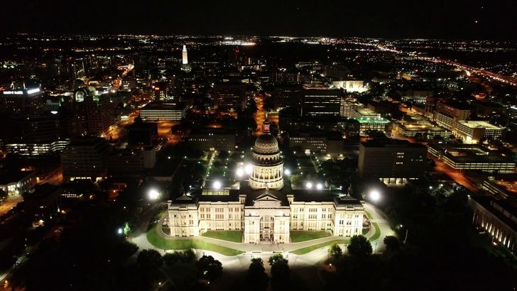 A Texas Sky Odyssey Plane Tour with Option to Fly - Image 5