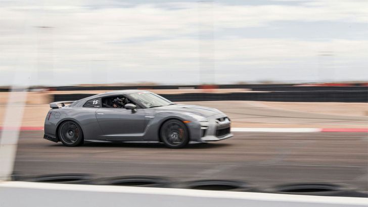 Race a Nissan GT-R Premium - Circuit of The Americas