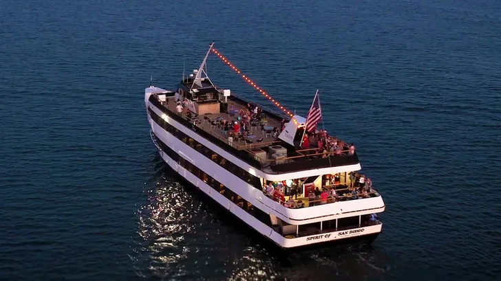 Scenic Cruise of North Harbor