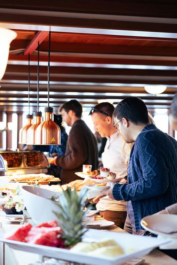 Boston Dining Cruise Collection - Image 4