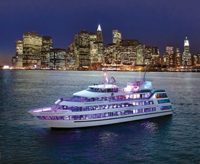Saturday Signature Dinner Cruise in New York City