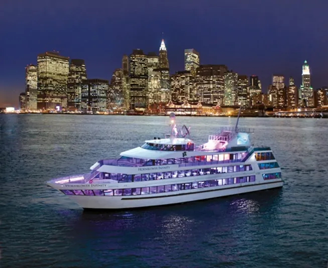 Saturday Dinner Cruise in New York City