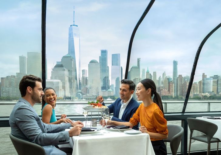Weekday & Sunday NYC Bateaux Premier Dinner Cruise - Image 3