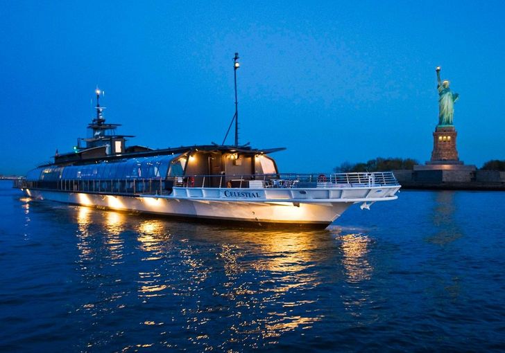 Saturday NYC Romantic Bateaux Premier Dinner Cruise for 2 - Image 3