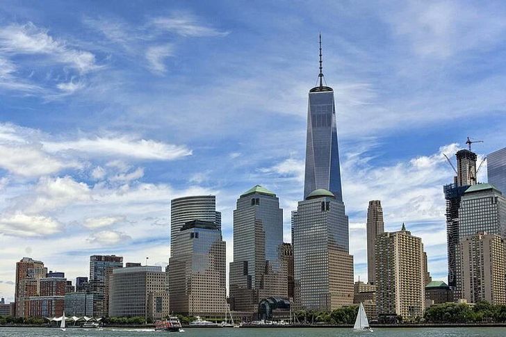 Statue of Liberty, Ellis Island & Empire State Building Cruise in Midtown - Image 3