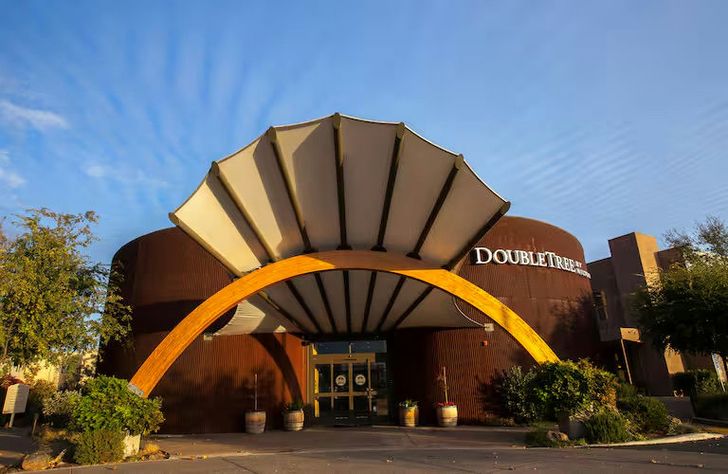 Napa Valley Escape: 1-Night Wine Country Getaway - Image 11