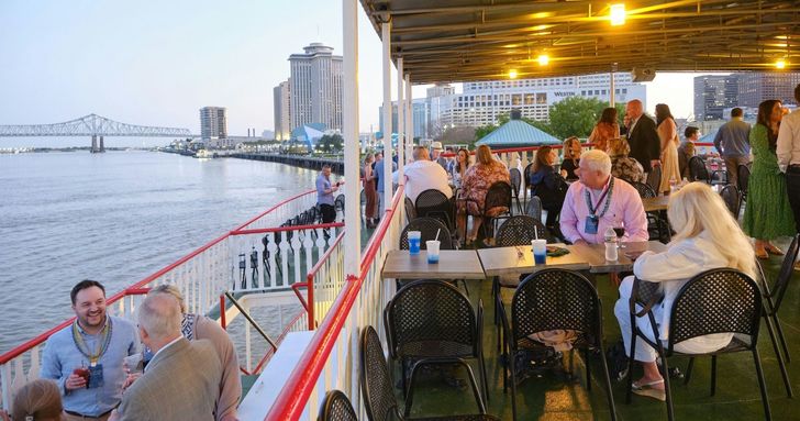 Evening Sightseeing Jazz Cruise - Image 3