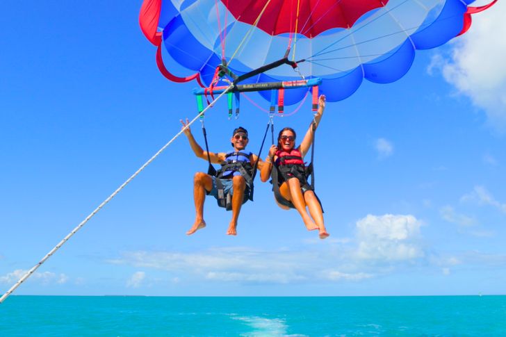 Parasailing from Downtown Seaport - Image 1