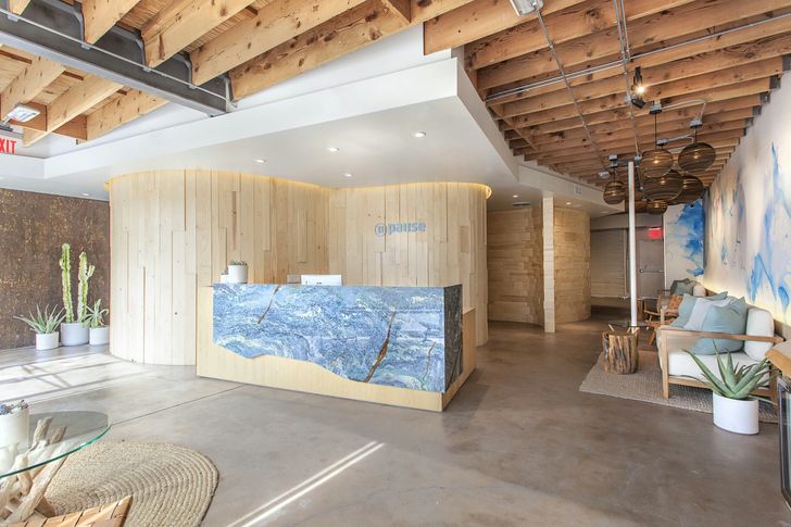 Aescape AI Robot Massage in Los Angeles - Image 2