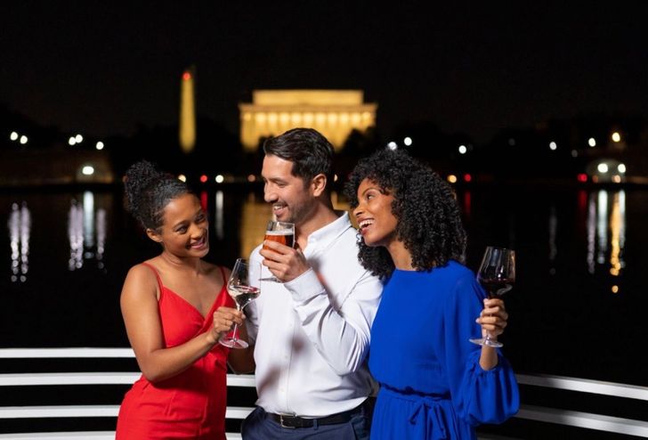 Saturday Signature Dinner Cruise in Washington DC - Image 7