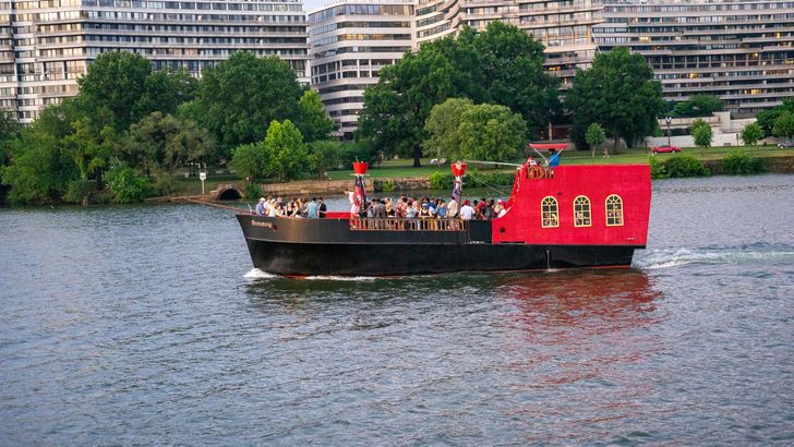 Pirate Ship Party Cruise - Image 2