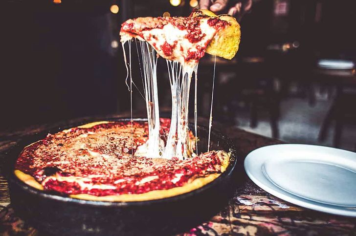 Self-Guided VIP Deep Dish Pizza Tour of Chicago - Image 4