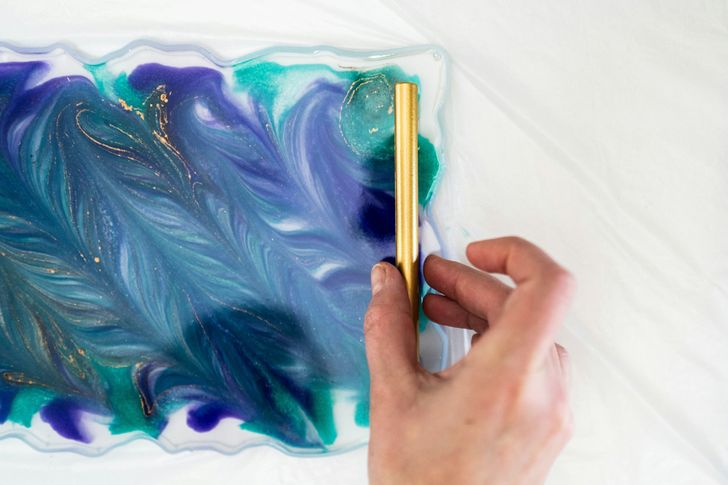 Resin Serving Tray Craft Kit - Image 6