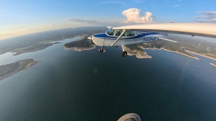 Private Plane Tour of Canyon Lake