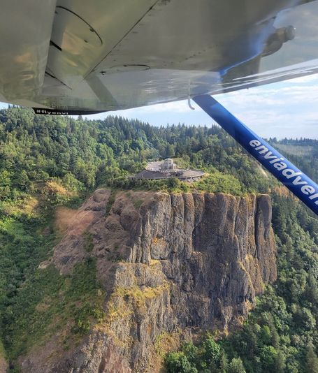 Columbia Gorge Plane Tour - Image 5