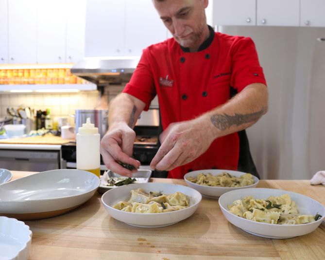 Hands-On Pasta Making Experience in NYC - Image 1