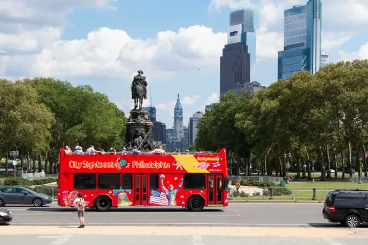 Double Decker Night Tour of Philadelphia