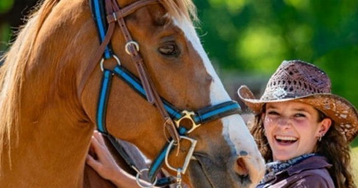 Kids Pony Ride - Image 2