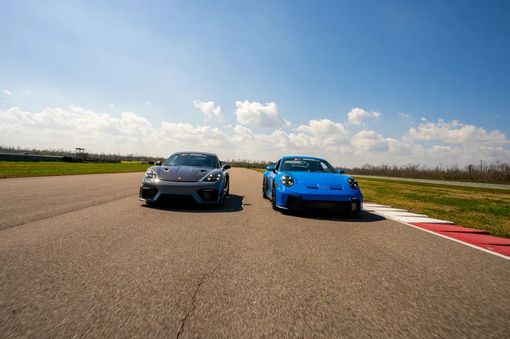 Race a Porsche 718 Cayman GT4 RS - NOLA