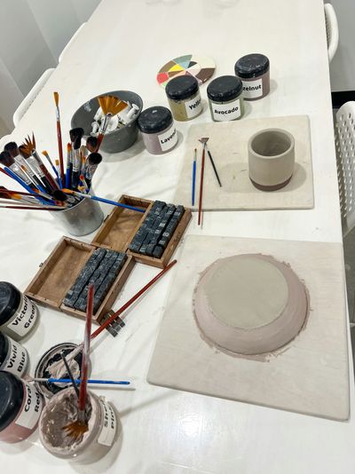 Los Angeles Pottery and Painting Class - Image 7