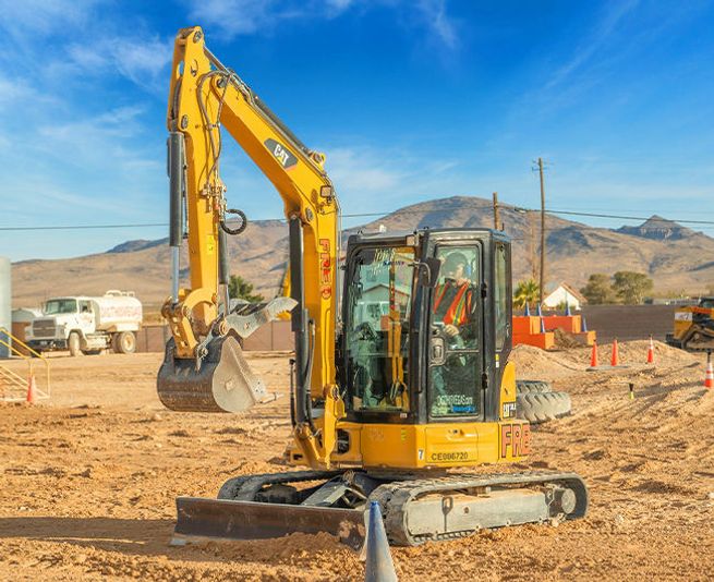 Operate a 6-Ton Excavator - Image 1