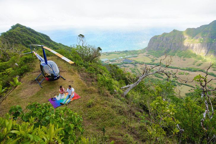 Oahu Proposal Helicopter Flight with Romantic Landing