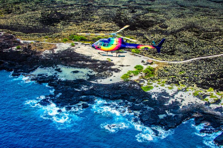 Kohala Coast Volcanoes Waterfalls Helicopter Tour - Image 4