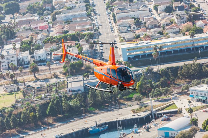 Private Orange County Triangle Helicopter Tour For Up To 3 - Image 4