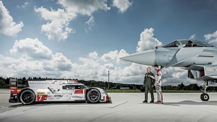 Racing and Fighter Jet Simulator Experience