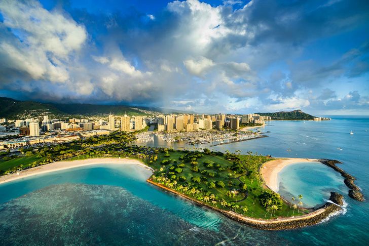 Romantic Proposal Oahu Helicopter Flight - Image 14