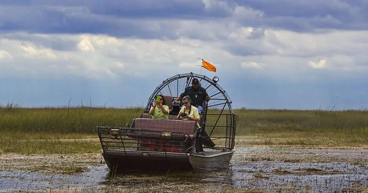 Ragin Cajun Airboat Tour