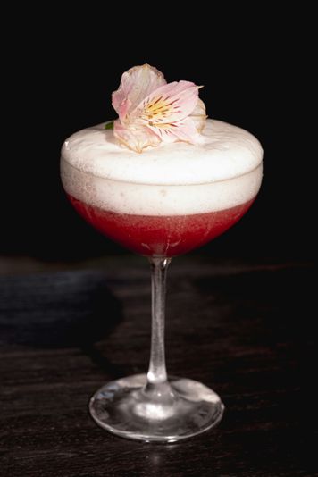Botanical Cocktail Making Class in NYC - Image 6