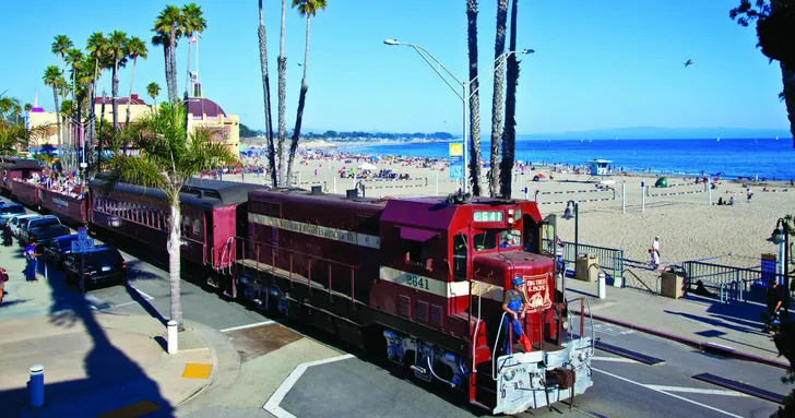 Historic Santa Cruz Beach Boardwalk to Roaring Camp Train Ride