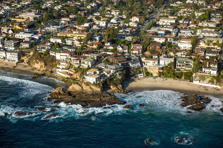 Orange County Real Housewives Helicopter Tour For 2