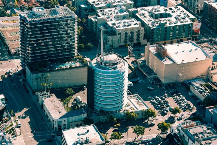 Lights, Camera, Hollywood Helicopter Tour For 2 - Image 5