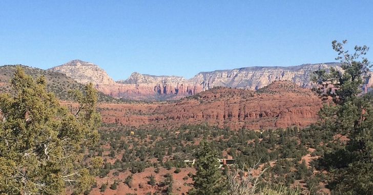 Red Rock State Park - Scenic Sedona Hiking Adventure - Image 1