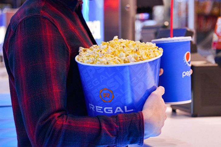 Movie Date Night for two with drinks and popcorn - Image 5