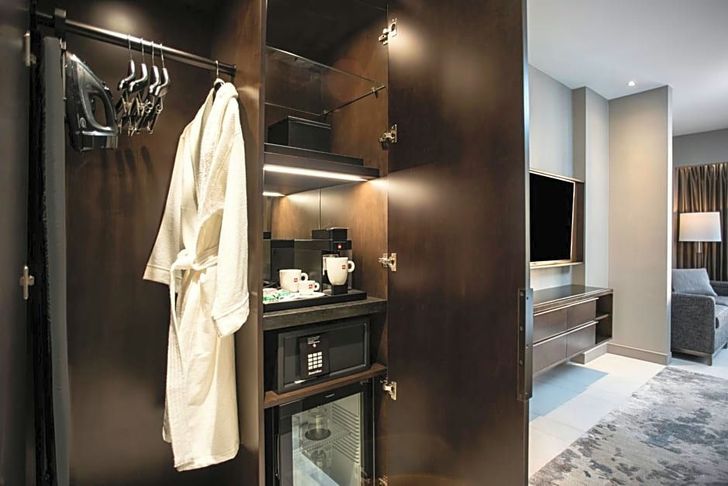 Boston Bliss: 2-Night Hotel Gift Experience - Image 7