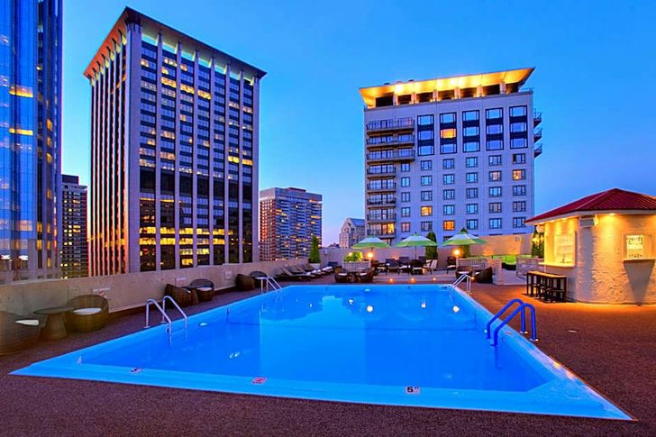 Signature Stay in Boston: 1-Night Hotel Experience - Image 7