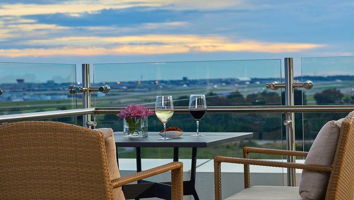 1 Night in Atlanta + Michelin Dining Experience: Southern Charm & Starred Dining - Image 7