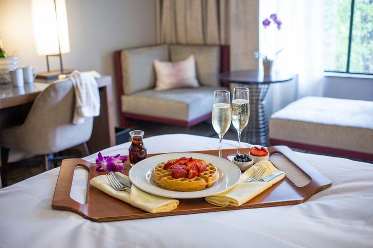 Napa Valley Escape: 2-Night Wine Country Getaway - Image 8