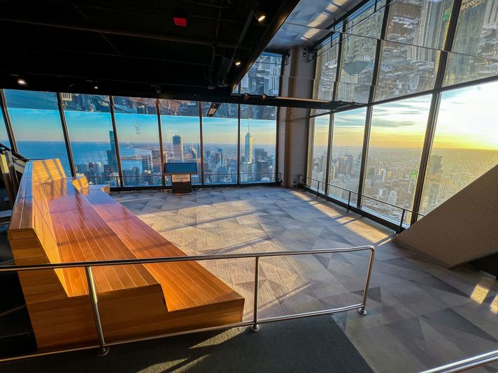 360 CHICAGO Observation Deck Entry - Image 12