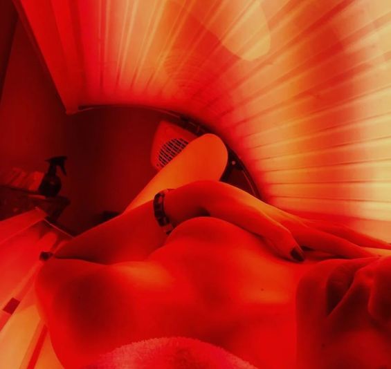 Ruby Red Light Bed at Tracie Martyn Spa - Image 1