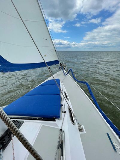 Chesapeake Bay Sunset Sailing Charter for up to 6 - Image 5