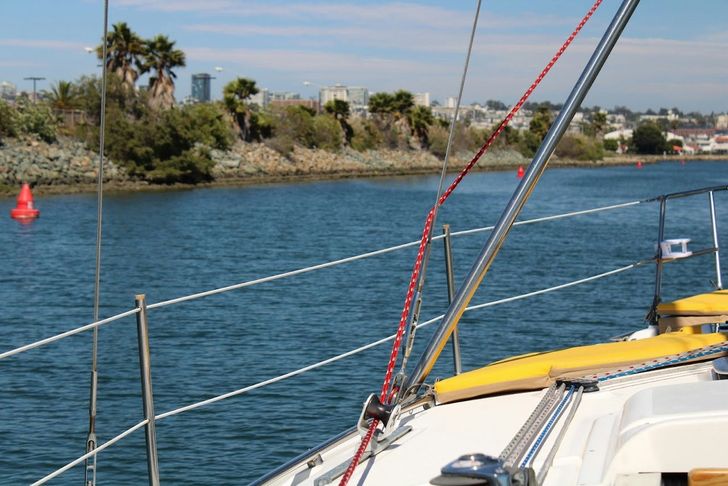 4 Hour Private Family Swim & Sail on a 35ft Yacht - Image 6