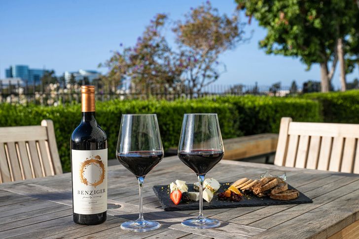 2 Nights in San Francisco + Michelin Dining Experience: Coastal Stays & Michelin Stars - Image 6