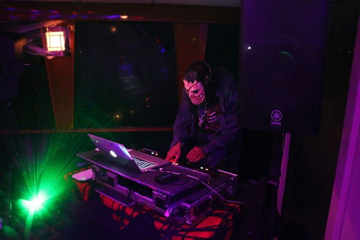 Seattle Halloween Party Cruise with DJ and Dancing - Image 3