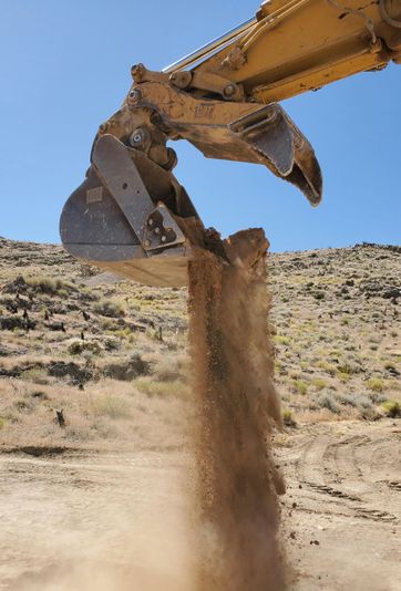 Dig with an Earthmover Experience - Image 4